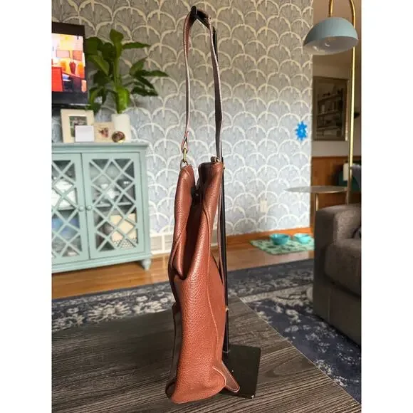 6/$25 Vintage LIZ by Liz Claiborne Brown Faux Leather Single Strap Backpack - Picture 4 of 9